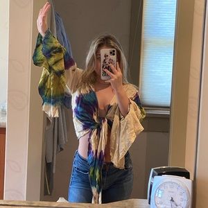 wide sleeve tie dye tie top